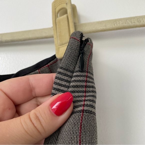 Babaton Hopper Plaid/Houndstooth High Rise A-Line Mini Skirt Gray Women's Size 0 - Picture 6 of 10